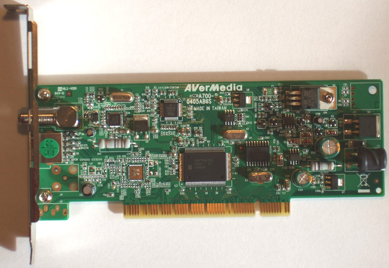File:Avermedia A700 front.jpg
